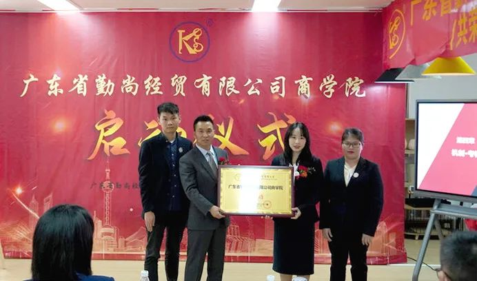 1650349392886799.jpg 640 (2).jpg