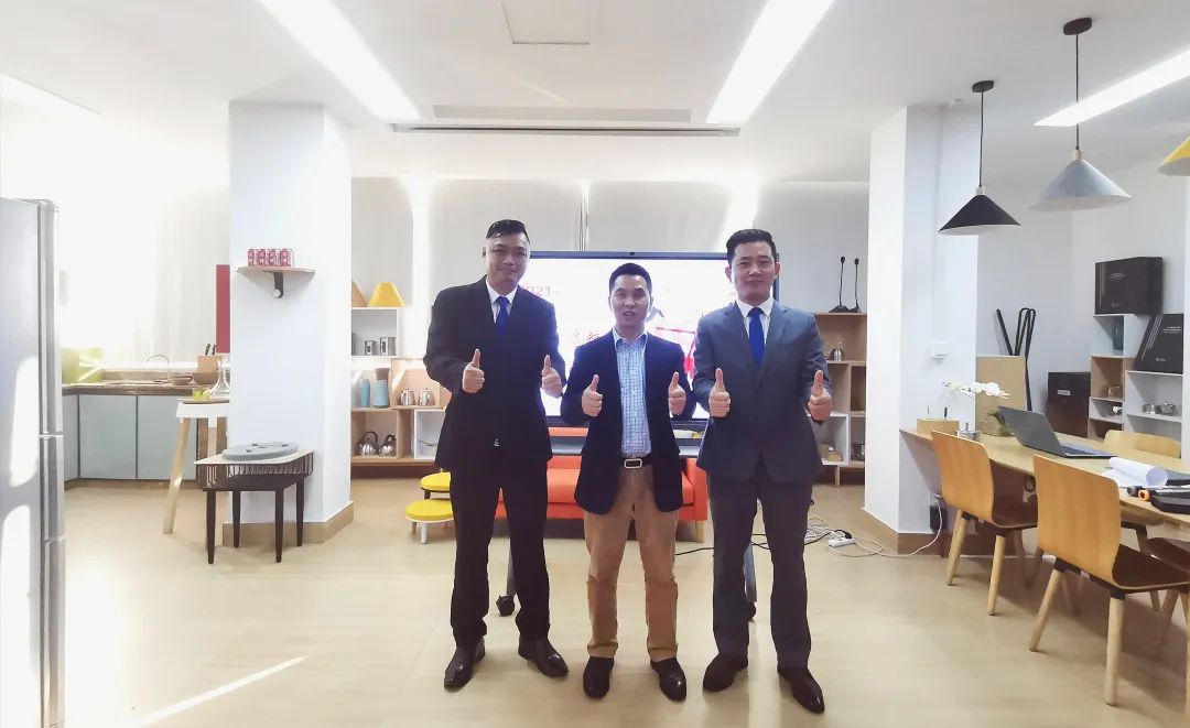 1650362188406725.jpg 640 (1).jpg